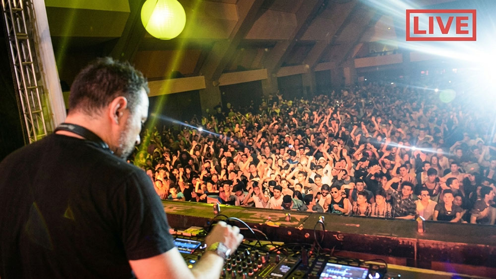 Sandro Peres DJ en Festival
